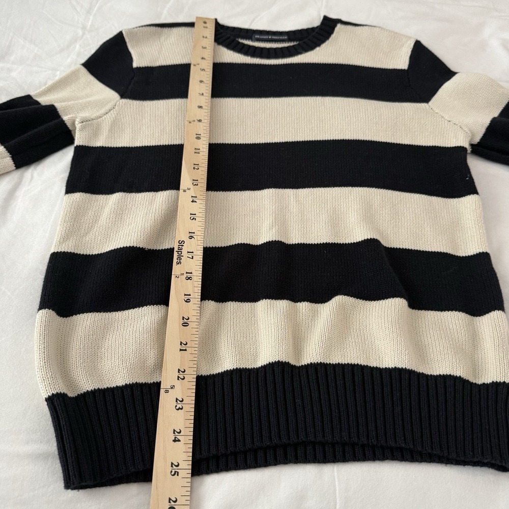 Brandy Melville sweater the Brianna Cotton Dark Navy And White Thick Stripe OS - Picture 4 of 8